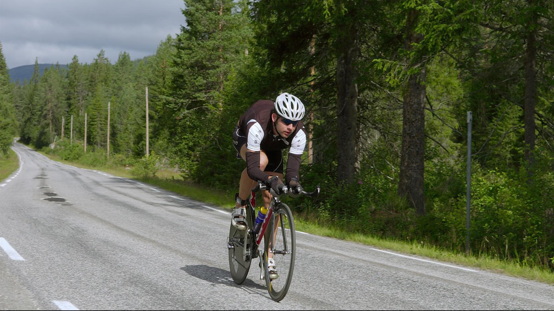 足坛新兴力量：非传统强队的崛起之路，新兴足球明星